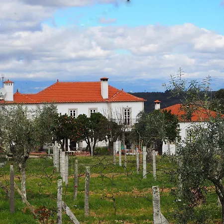 לינה וארוחת בוקר Quinta Vale Porcacho 4*