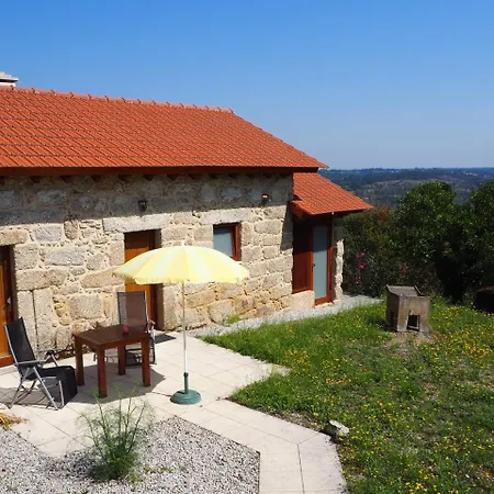 לינה וארוחת בוקר Quinta Vale Porcacho 4*