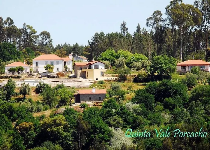 לינה וארוחת בוקר Quinta Vale Porcacho 4*