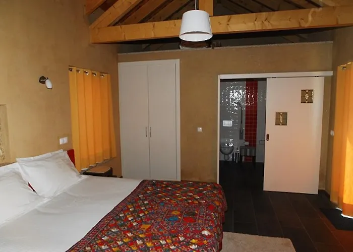 ベッド・アンド・ブレックファスト Quinta Vale Porcacho Tábua