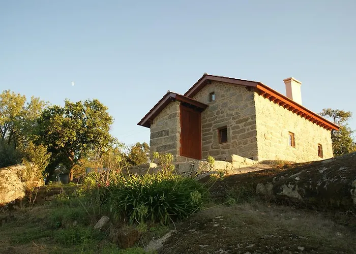 לינה וארוחת בוקר Quinta Vale Porcacho 4*