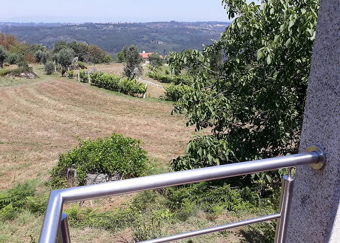 Quinta Vale Porcacho 4* טבואה